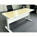 durable two person laboratory desk with hpl finish and stable steel frame, for classroom, training room & education use